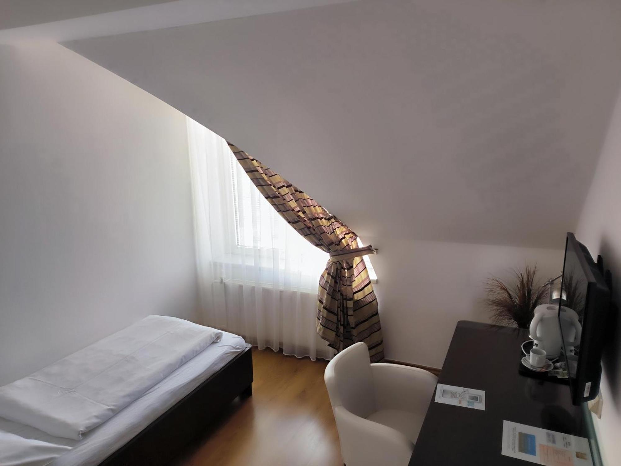 Hotel Trinity Olomouc Luaran gambar