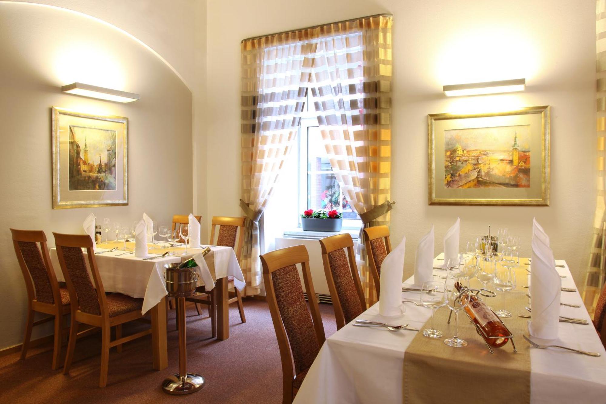 Hotel Trinity Olomouc Luaran gambar