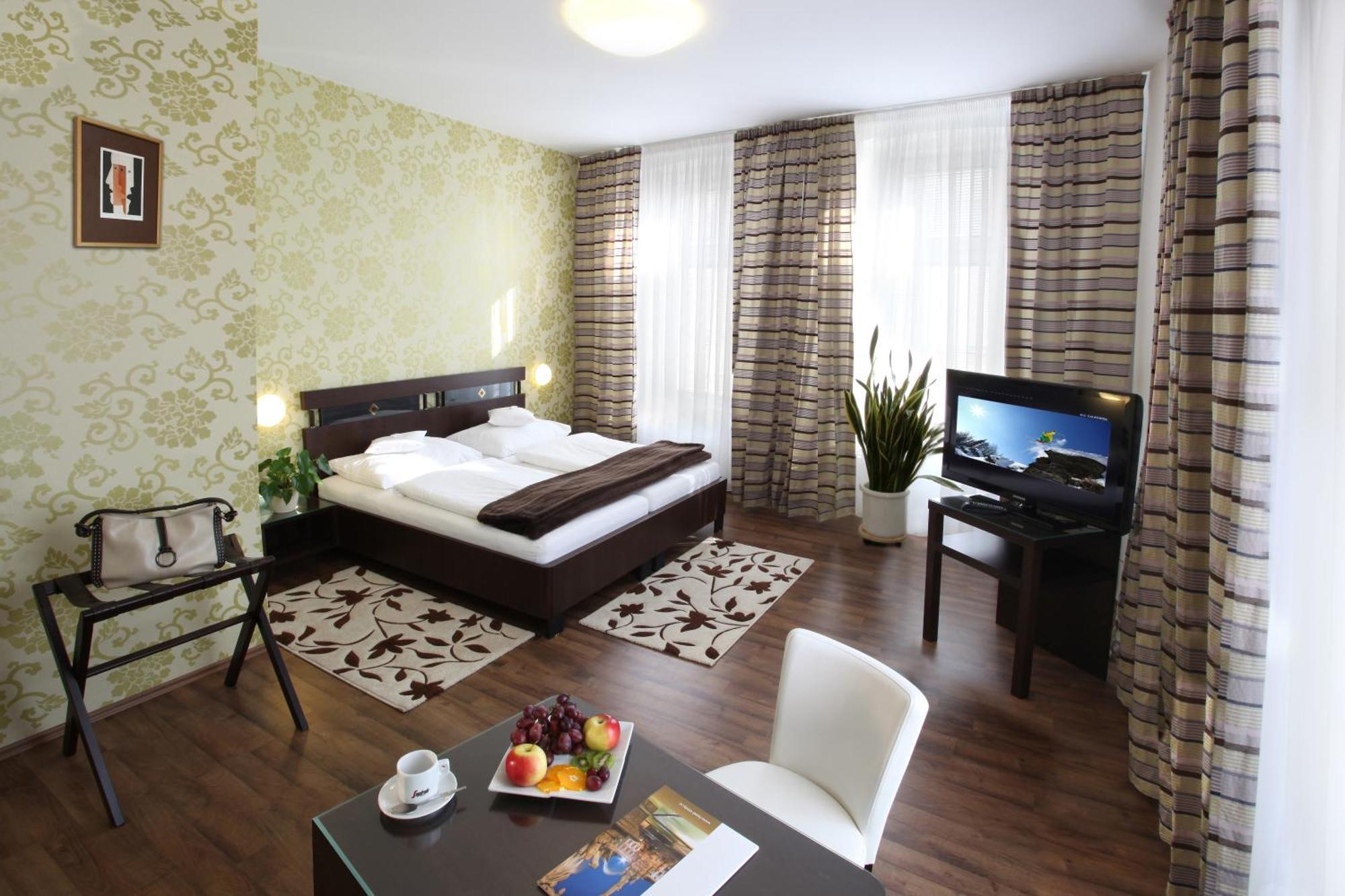 Hotel Trinity Olomouc Luaran gambar