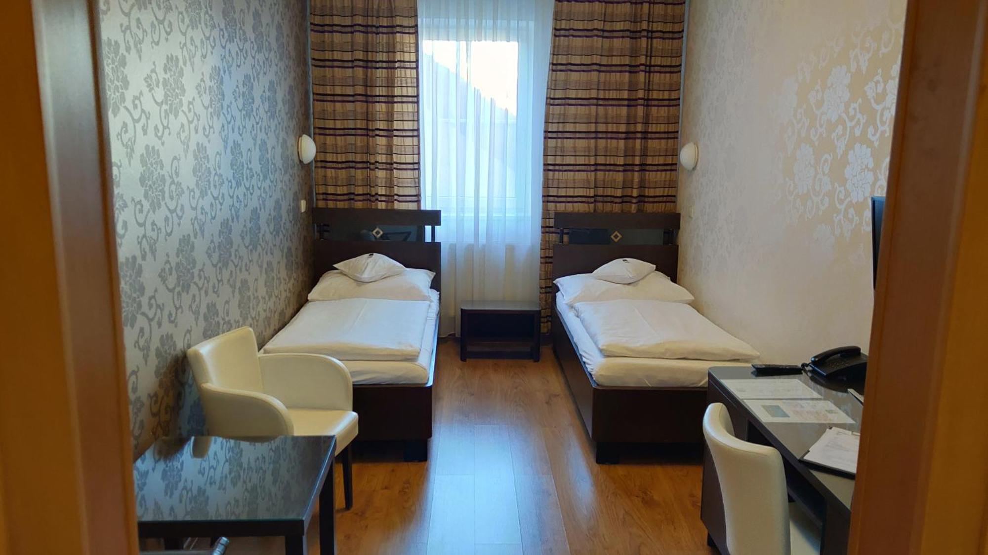 Hotel Trinity Olomouc Luaran gambar