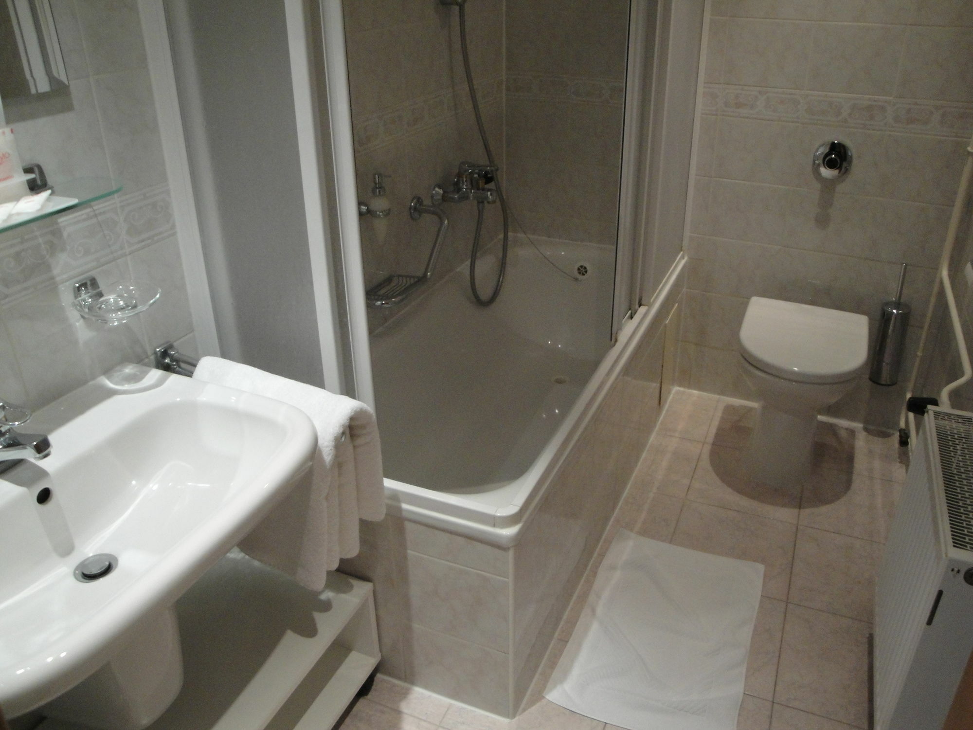 Hotel Trinity Olomouc Luaran gambar